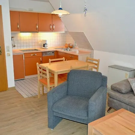 Lägenhet Meene Menten Nr 04 Böhl